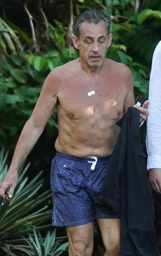 Nicolas Sarkozy korzysta z życia po odsiadce z żoną i synem