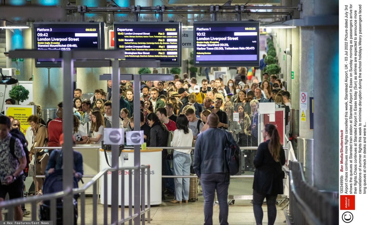 Paraliż na lotniskach. Opóźnienia w większości Europy