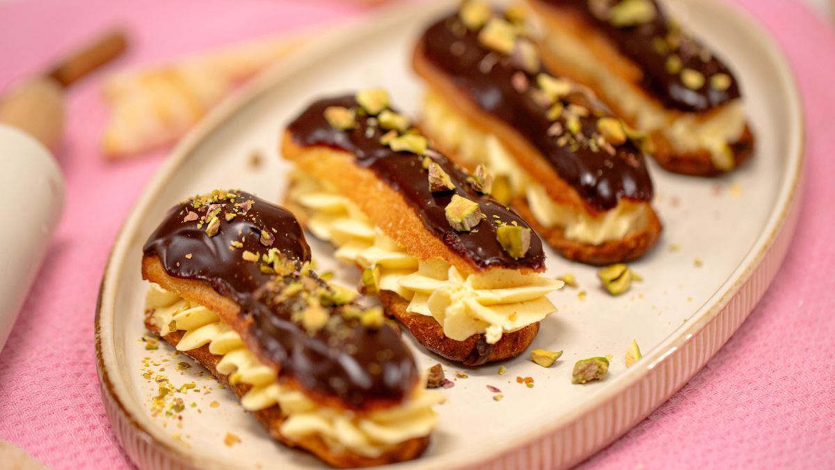 Eklery z kremem budyniowym