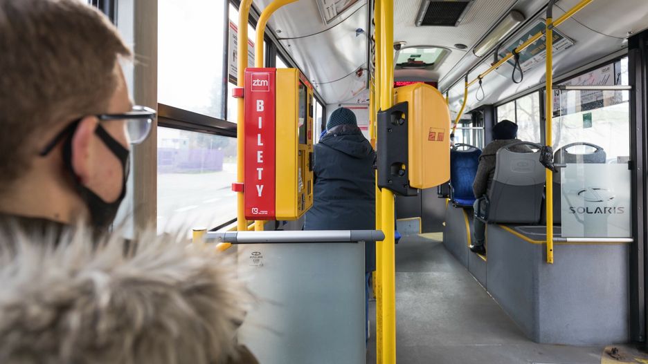 Od początku miesiąca rewizorzy nałożyli prawie 1,4 tys. kar dla gapowiczów za brak ważnego biletu