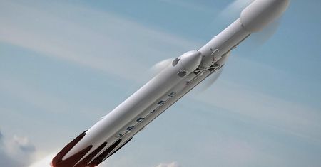 SpaceX Falcon Heavy - „najpotężniejsza rakieta na świecie” gotowa na test [AKT.]