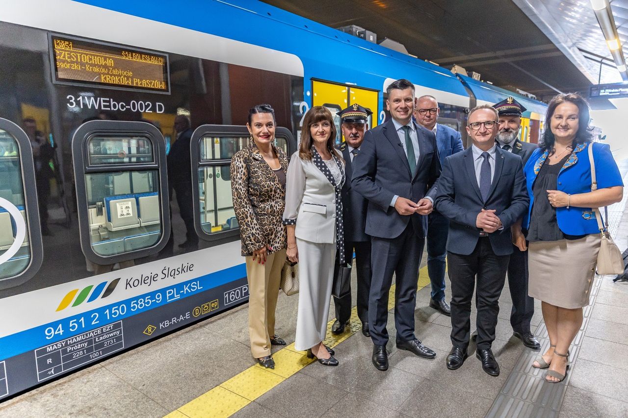 Kraków: Pociągiem na Jasną Górę. Zainaugurowano połączenie