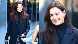 Katie Holmes w eleganckiej stylówce CZARUJE uśmiechem na New York Fashion Week (ZDJĘCIA)