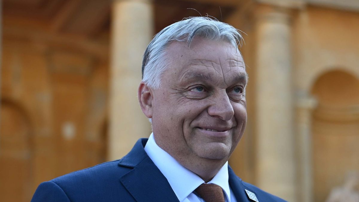 WOODSTOCK, UNITED KINGDOM - JULY 18: Hungarian Prime Minister Viktor Orban attends the European Political Community (EPC) summit at the Blenheim Palace in Woodstock, Oxfordshire, United Kingdom on July 18, 2024. The European Political Community commenced its fourth summit in the UK on Thursday, drawing leaders from around 45 European countries to Blenheim Palace. The summit's agenda includes critical discussions on Ukraine, energy, democracy protection and irregular migration. (Photo by Rasid Necati Aslim/Anadolu via Getty Images)