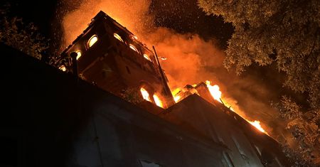 Pożar zabytkowego pałacu. Jest decyzja PINB