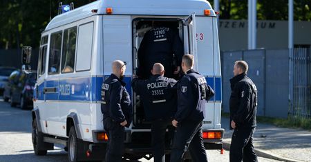 Horror na ulicach Berlina. Biegał z maczetą po mieście