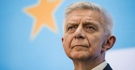 "Skończyć z czerwonym dywanem przed emerytami". Belka apeluje do nowego rządu