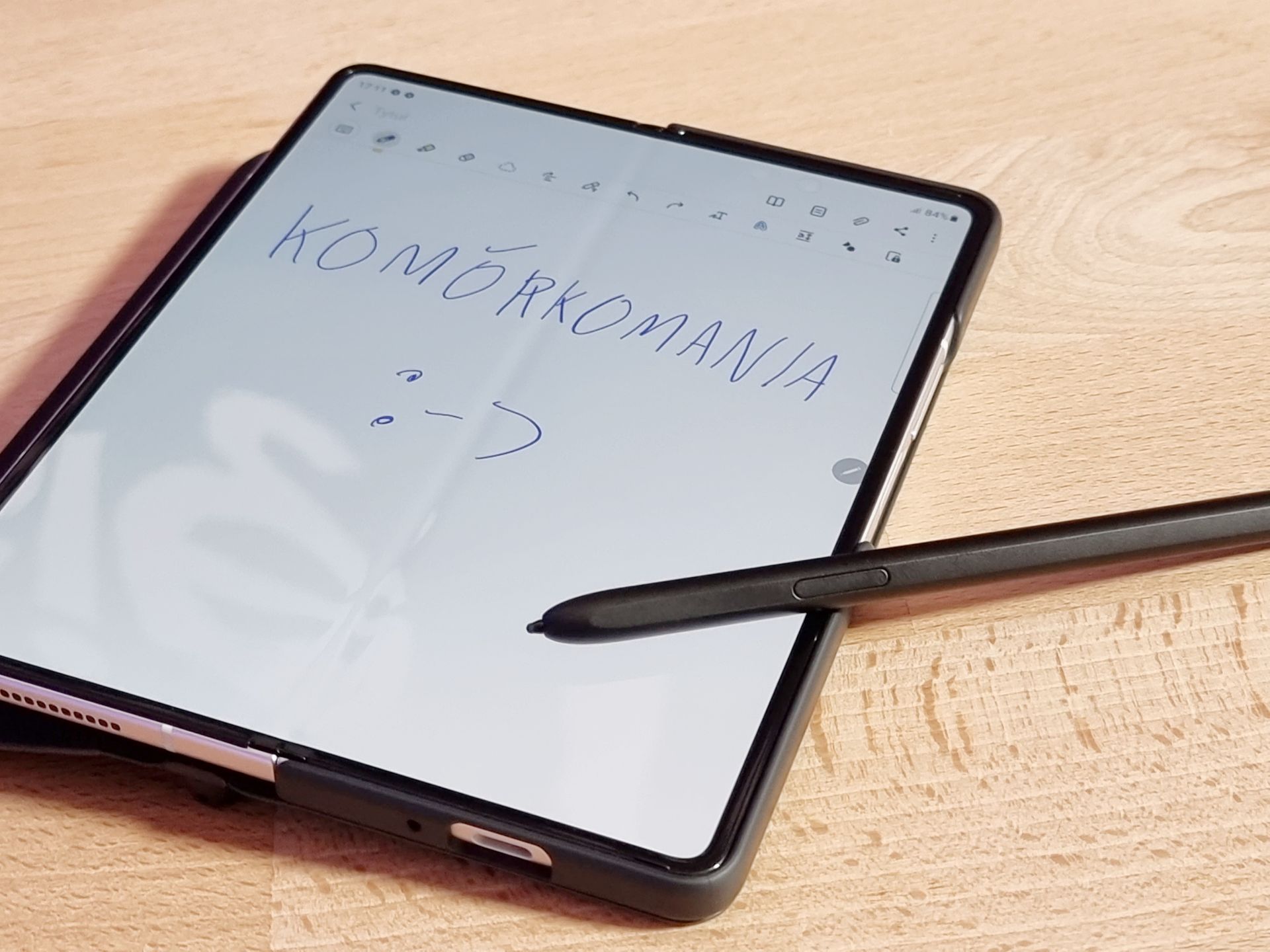 Widziałem Samsunga Galaxy Z Fold 3 i chcę porozmawiać o jego aparacie pod ekranem 7
