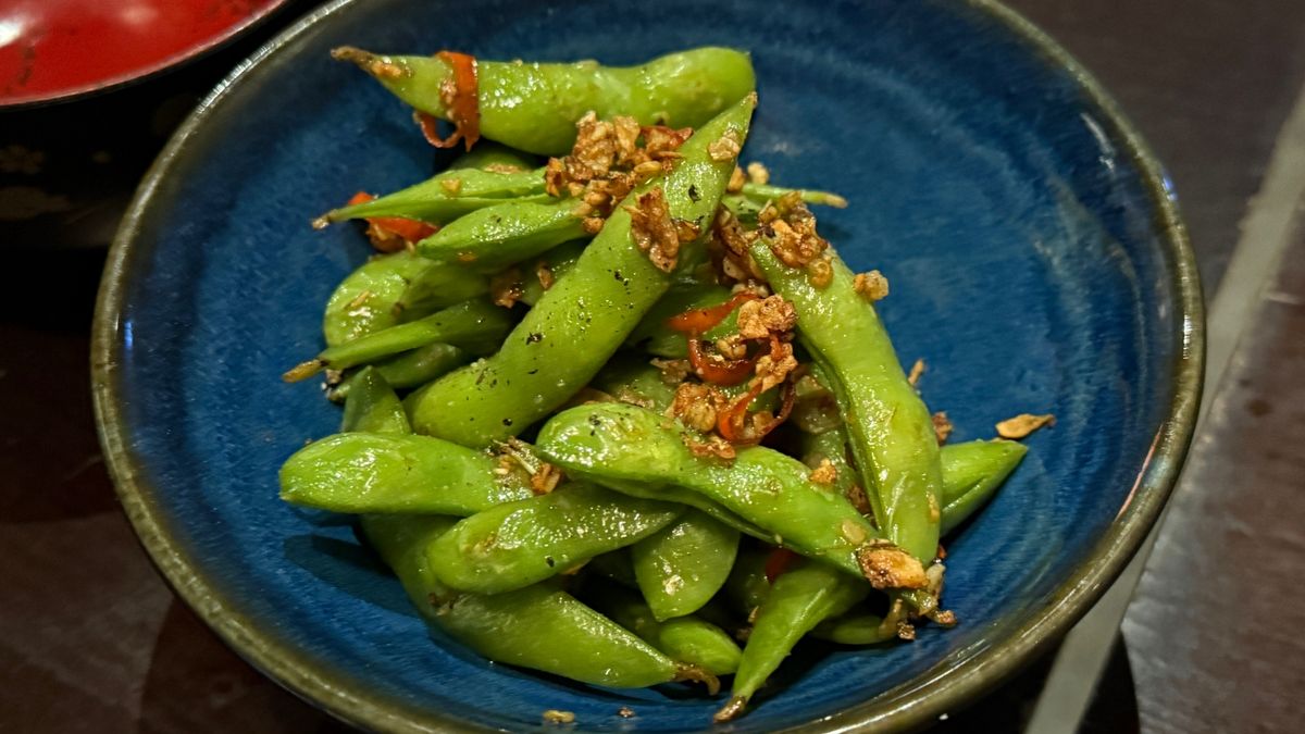 Edamame może być cennym elementem diety osób, które chcą utrzymać lub zredukować masę ciała.