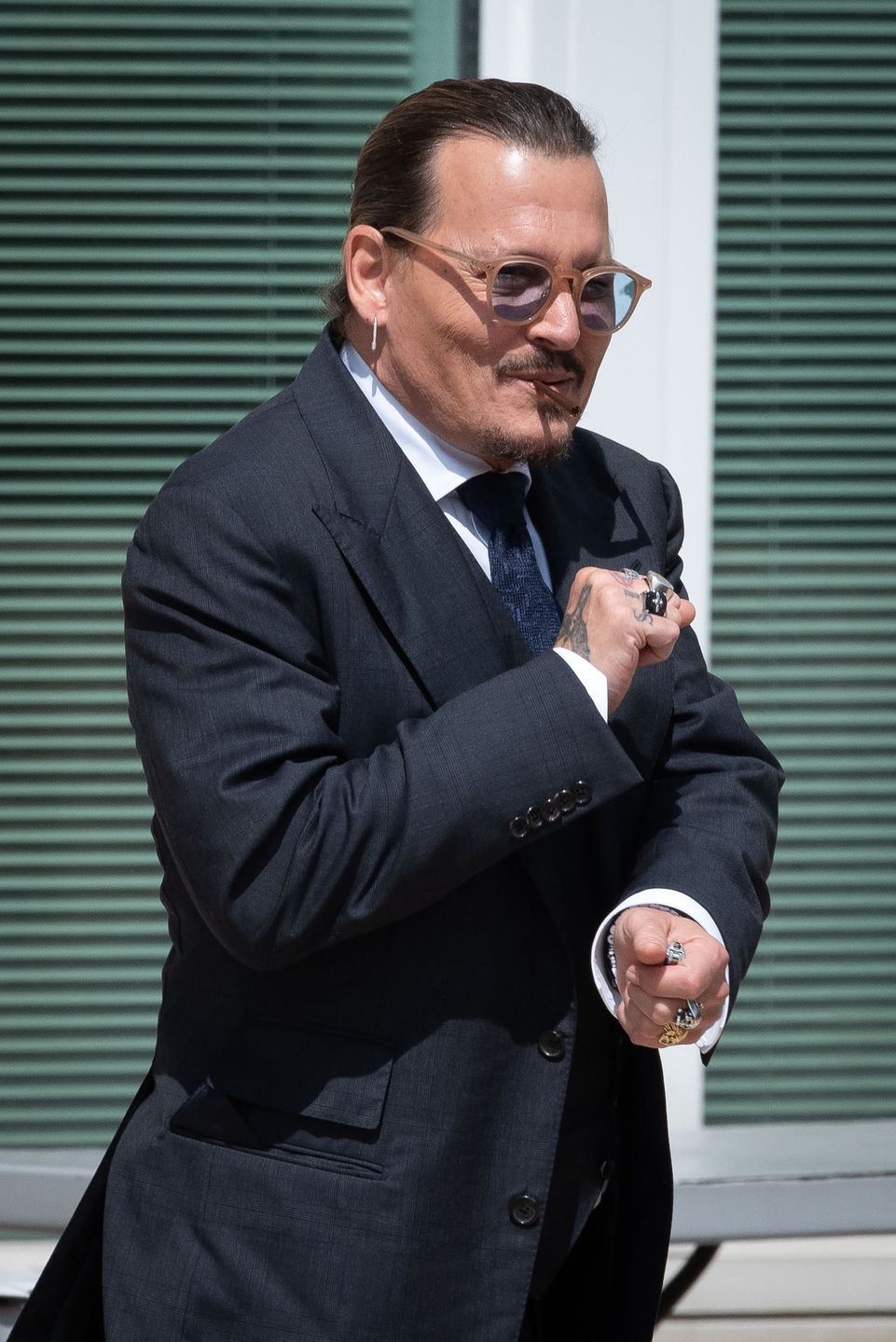 Prawniczka Johnny'ego Deppa reaguje na plotki o romansie z aktorem