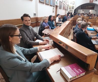 Awantura o staniki. Zawrzało po wycieczce, rodzice nie wytrzymali