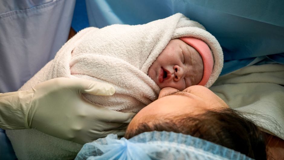 Dziecko to wykapany tata? Pewne cechy wyglądu w znacznej mierze zależą od ojca