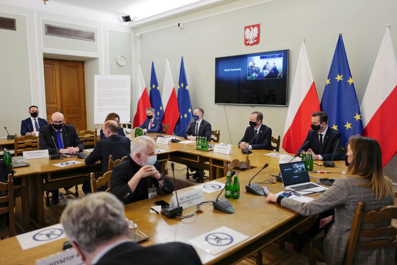 Media bez wyboru. Krzysztof Gawkowski: to Kaczyński bez nadzoru