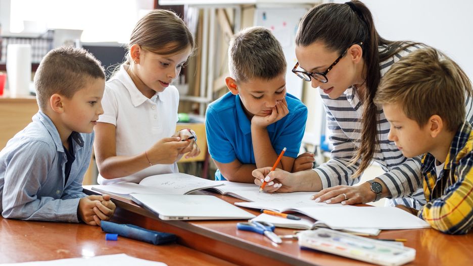 school,classroom,teacher,kids,education,lesson,boy,female,elementary,class room,children,classmate,child,book,class,desk,happy,test,homework,kid,learn,lecture,library,people,portrait,primary,pupil,reading,schoolboy,small,smiling,student,study,studying,young,creative,group,teaching,teachers day
