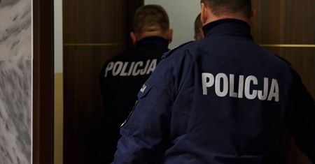 Warszawa. Trzymał narkotyki w kieszeni i w lodówce. Zdradziło go zachowanie