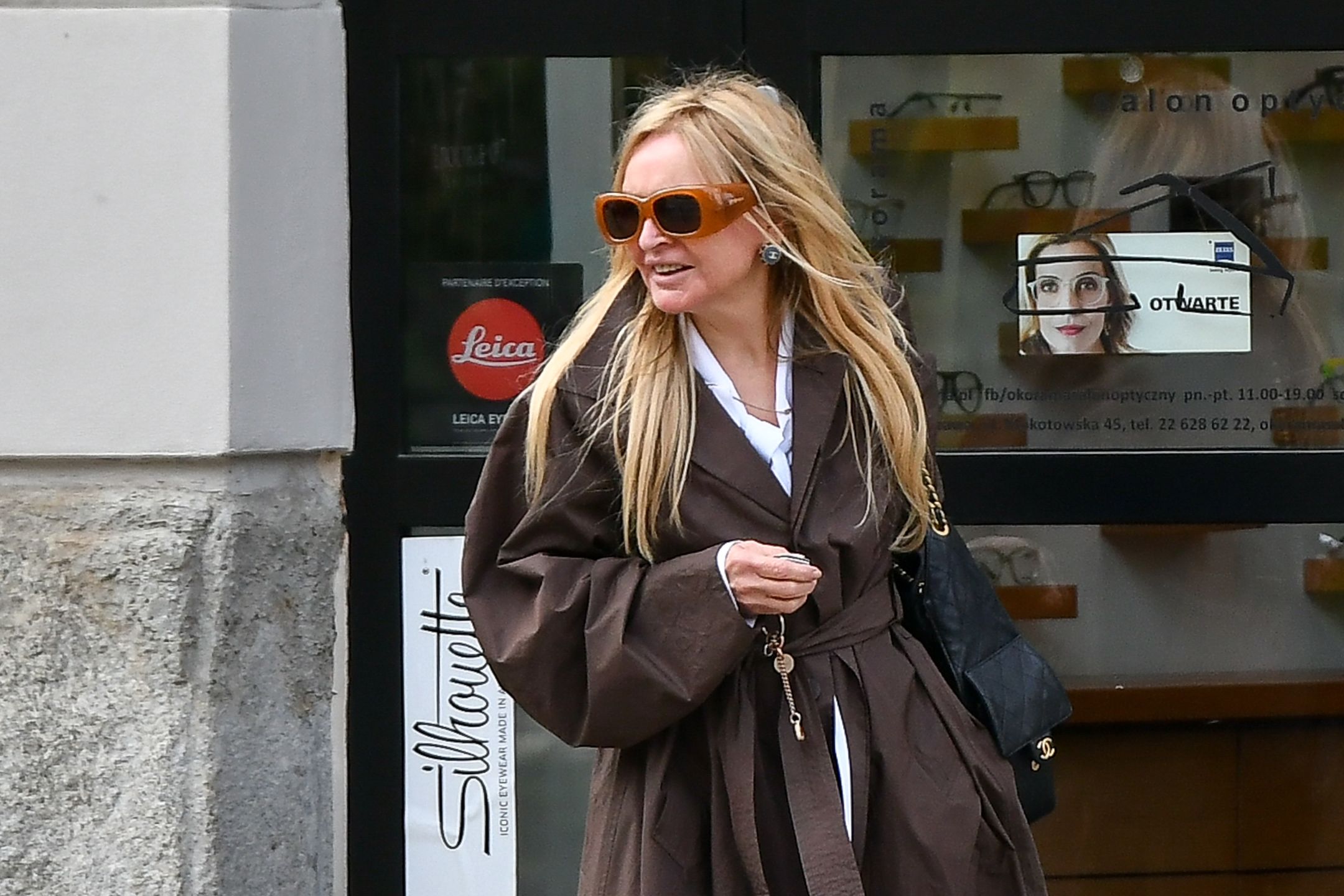 Stylowa Monika Olejnik podjechała do optyka