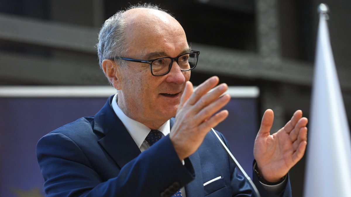 Warszawa, 15.12.2025. Marszałek Sejmu Włodzimierz Czarzasty podczas debaty pn. ?Konstytucja RP - fundament ustroju, potencjał zmian?, 15 bm. w Starej Bibliotece Uniwersytetu Warszawskiego w Warszawie. (jm) PAP/Piotr Nowak