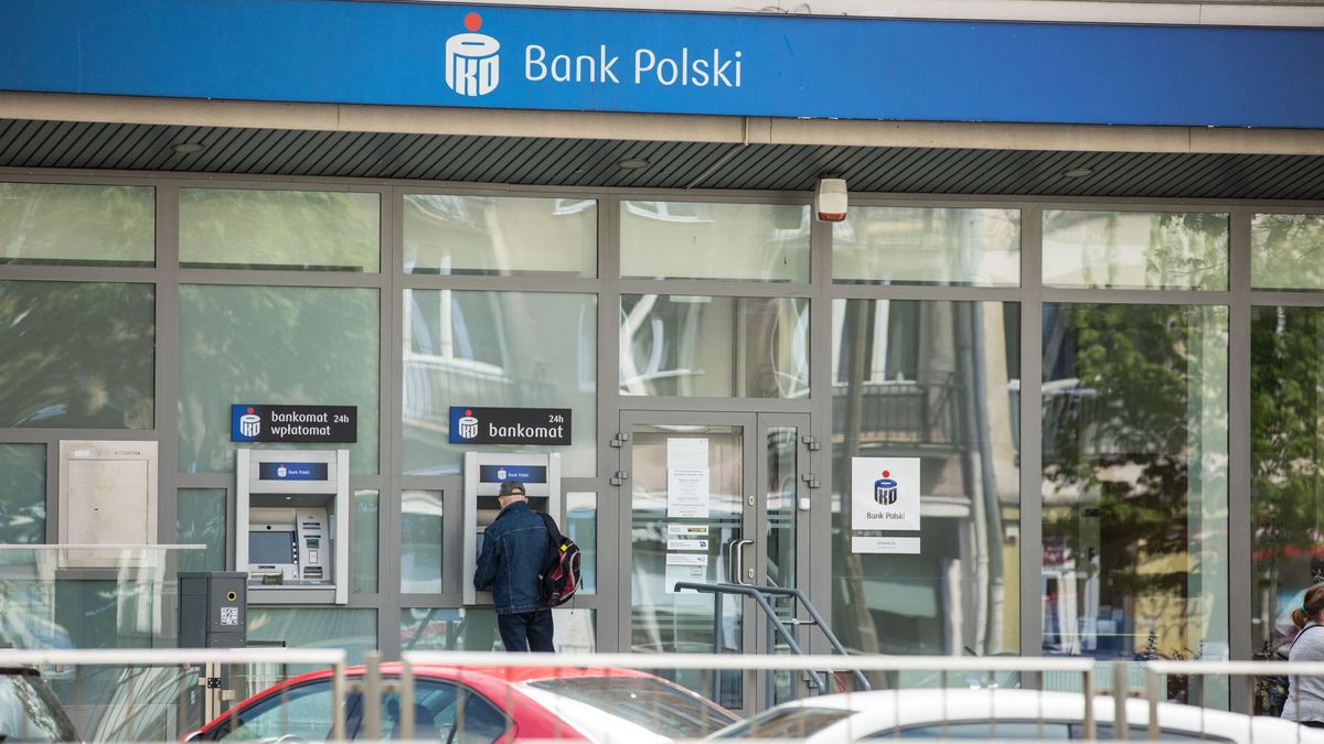 Bank PKO BP wprowadził zmianę w kartach kredytowych 