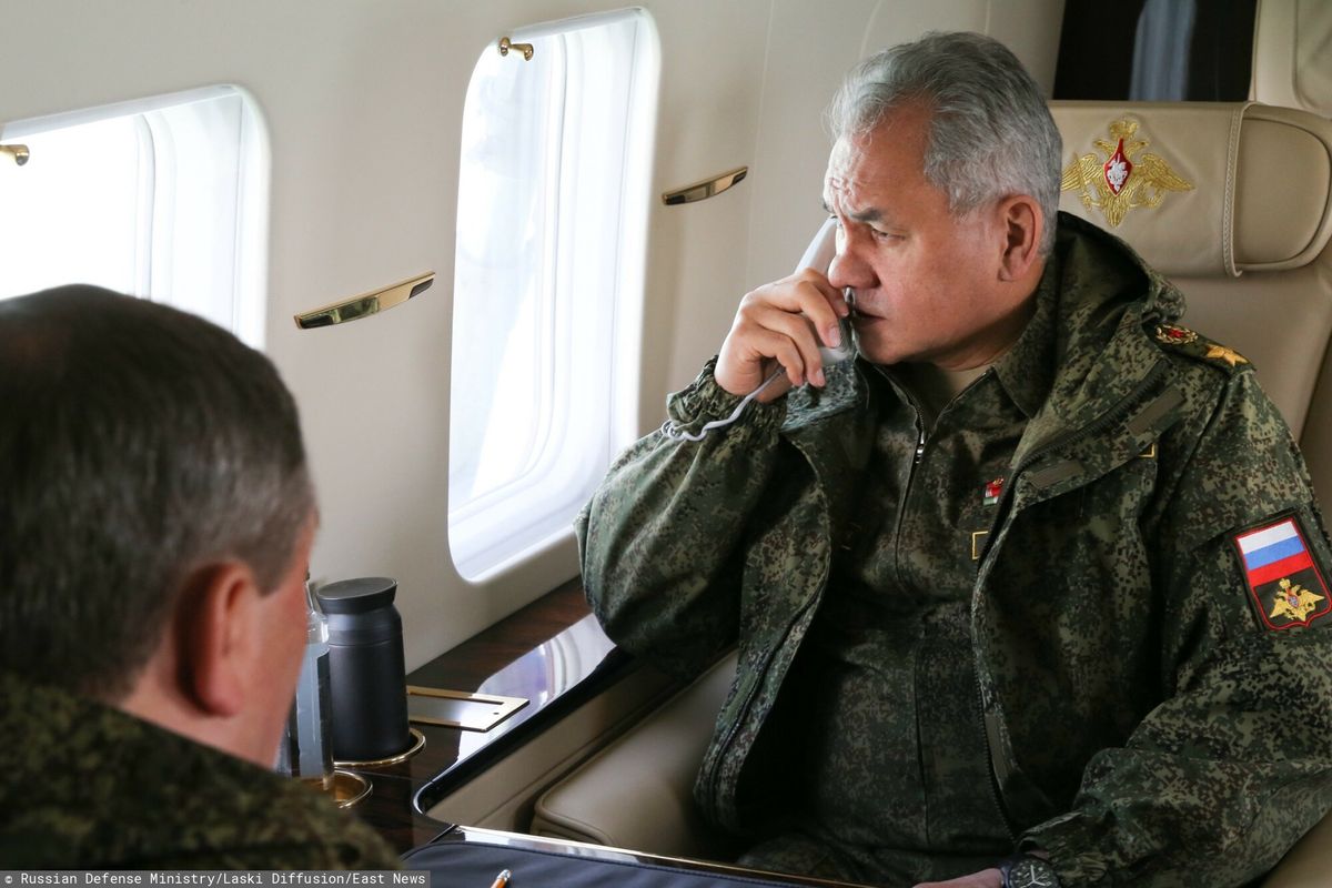 Wojna w Ukrainie, Siergiej Szojgu - Minister obrony Federacji Rosyjskiej, awansuje oficerów wojskowych

