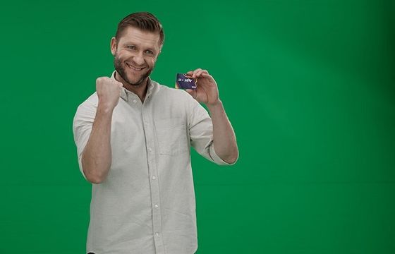 Jakub Błaszczykowski i Miss Polonia reklamują aplikację finansową