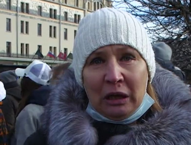 Rosyjska matka błaga Putina. Mówi, ilu ocalało z pułku jej syna