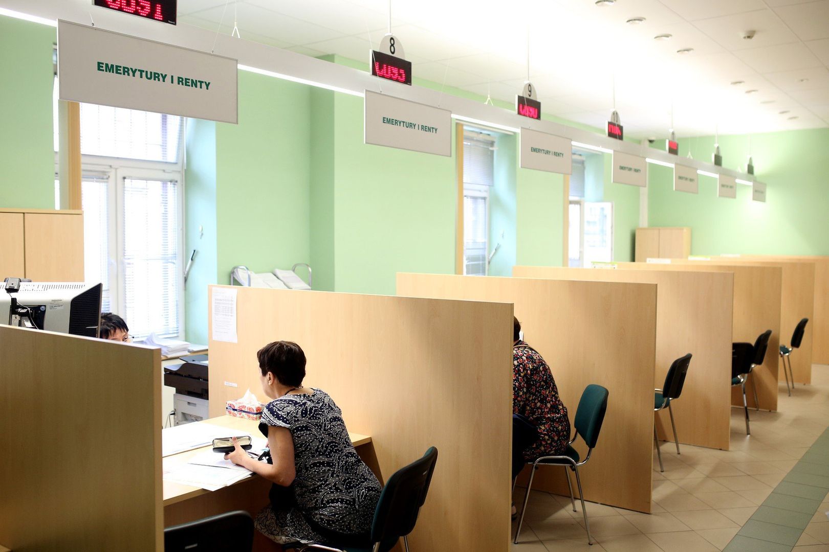 Takie emerytury ZUS wypłaci w czerwcu 2025. Mamy wyliczenia brutto i netto [20.05.2025 r.]