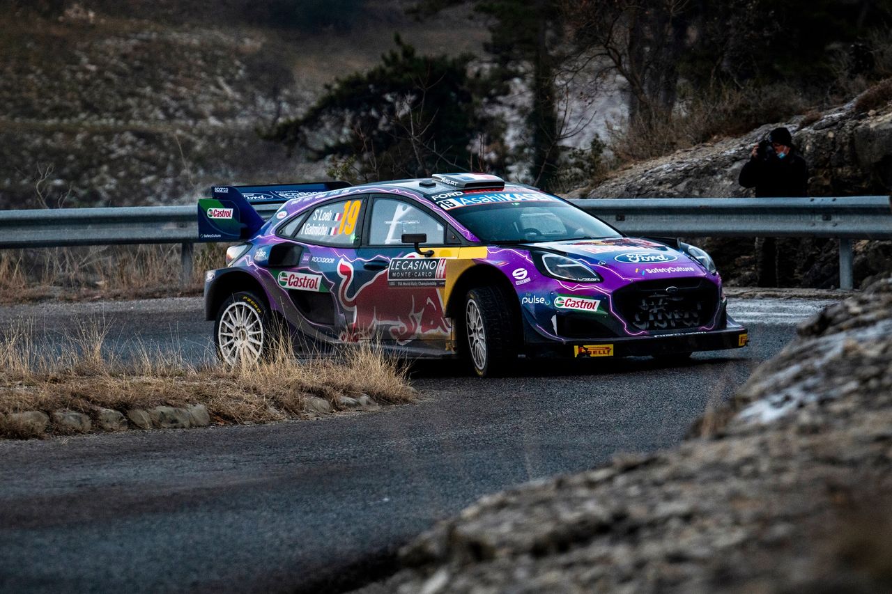 Ford Puma WRC załogi Loeb/Galmiche na Rajdzie Monte Carlo 2022