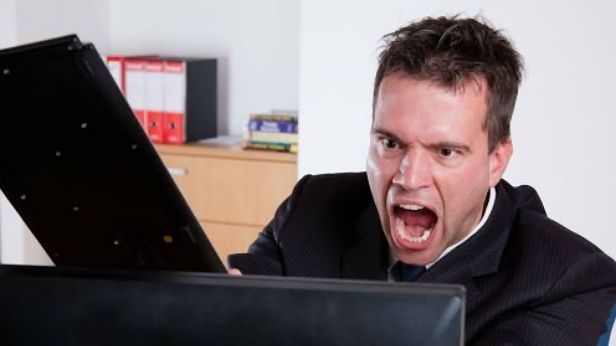 YouTube znów się domaga, bym komentowała pod nazwiskiem. Was też to irytuje? 1