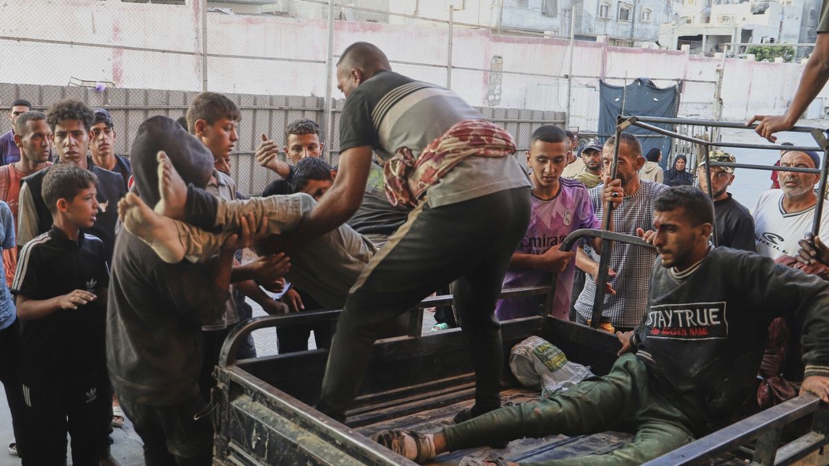 Temporary
Palestinians who were injured during a food distribution at a center run by the Gaza Humanitarian Foundation, a U.S.-backed organization approved by Israel, are brought to Nasser Hospital in Khan Younis, southern Gaza Strip, Saturday, July 19, 2025. (AP Photo/Mariam Dagga)
Mariam Dagga