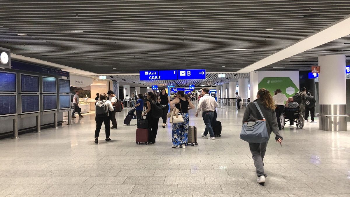 Pracownik lotniska zaatakował Ukrainkę. "Idź, zabij więcej Rosjan"