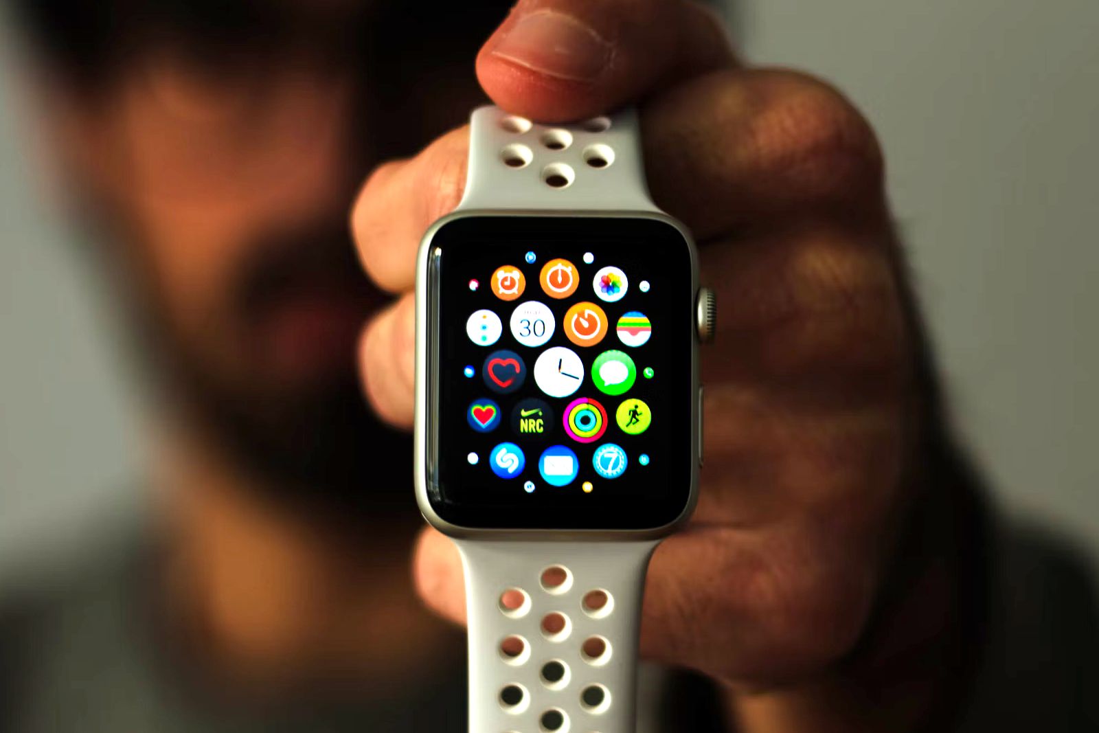 5 najpopularniejszych smartwatchów na świecie. Apple zgarnął ponad połowę rynku 1