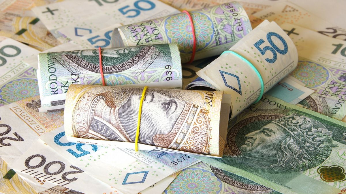 490 mln zł z prania brudnych pieniędzy. CBŚP podało bilans za 2021 roku