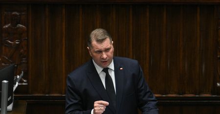 Polityczna zgoda w sprawie paliw? PiS naciska, KO deklaruje działania