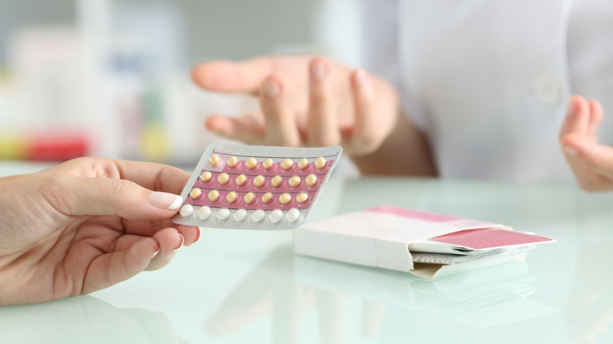 Krwawienie z odstawienia to normalne zjawisko, które pojawia się po odstawieniu hormonów zawartych w pigułkach antykocepcyjnych.