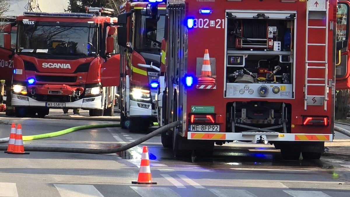 Do pożaru doszło w sobotę po godz. 15 pry ul. Migdałowej w Warsz