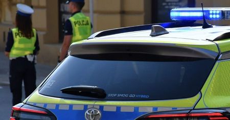 Ciało kobiety w Jedliczu. Miała liczne obrażenia. Córka usłyszała zarzut