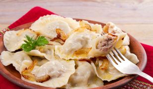 Przepyszne pierogi z mięsem z rosołu. Pokochasz je od pierwszego kęsa