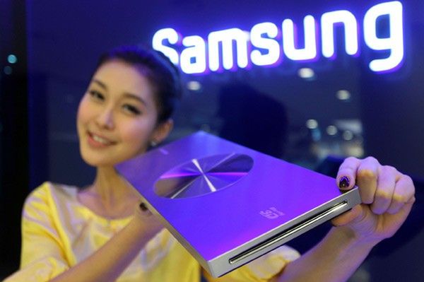 Cieniutki Blu-ray 3D Samsunga na CES