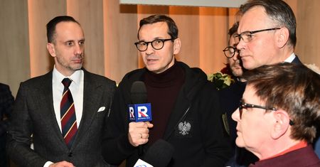 Trwa awantura o PAP. Morawiecki mówi o "ważnym kroku"
