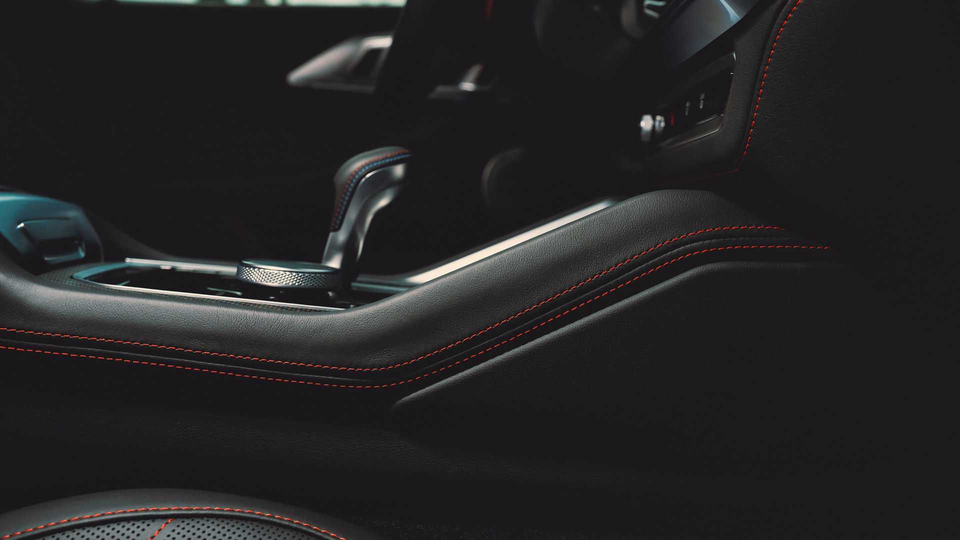 BMW XM Label Red