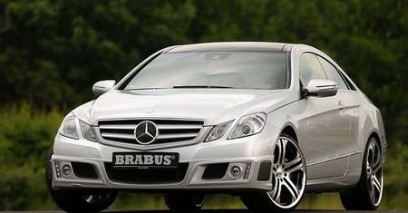Mercedes E Coupe Brabus - szybka reakcja
