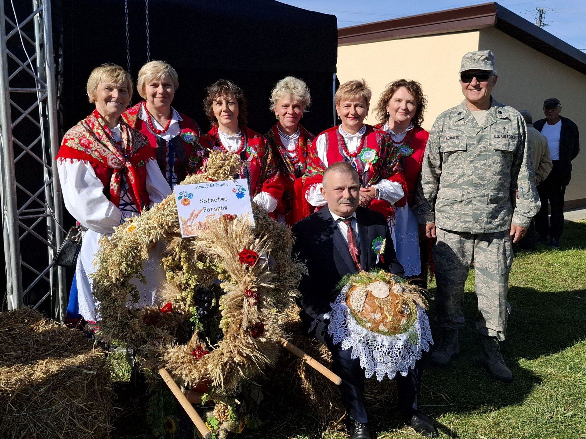 Dożynki Gminy Wąchock odbyły się w sobotę w Ratajach