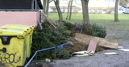 Prawie dwa miliony zł kar dla samorządów. Poszło o śmieci