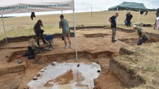 Bydgoszcz: Archeolodzy odkryli kolejne groby w Pniu