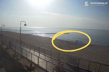 Niedziela, godzina 18:33. Tylko jeden. To się dzieje na plaży w Mielnie