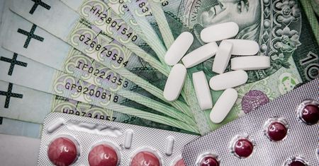 Farmacja: stabilna produkcja, choć ryzykowny jest biznes apteczny