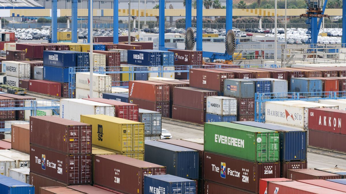 Kontenery w porcie Aszdod