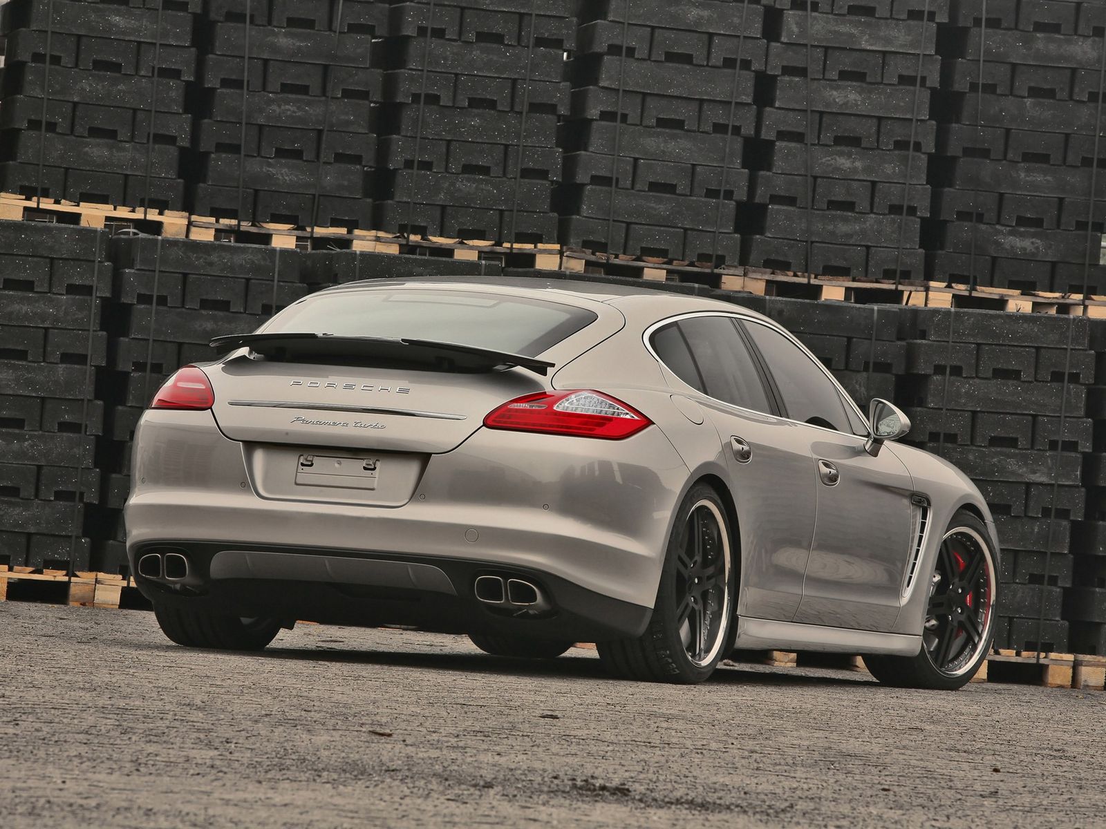 Porsche Panamera Turbo po tuningu [galeria] 16