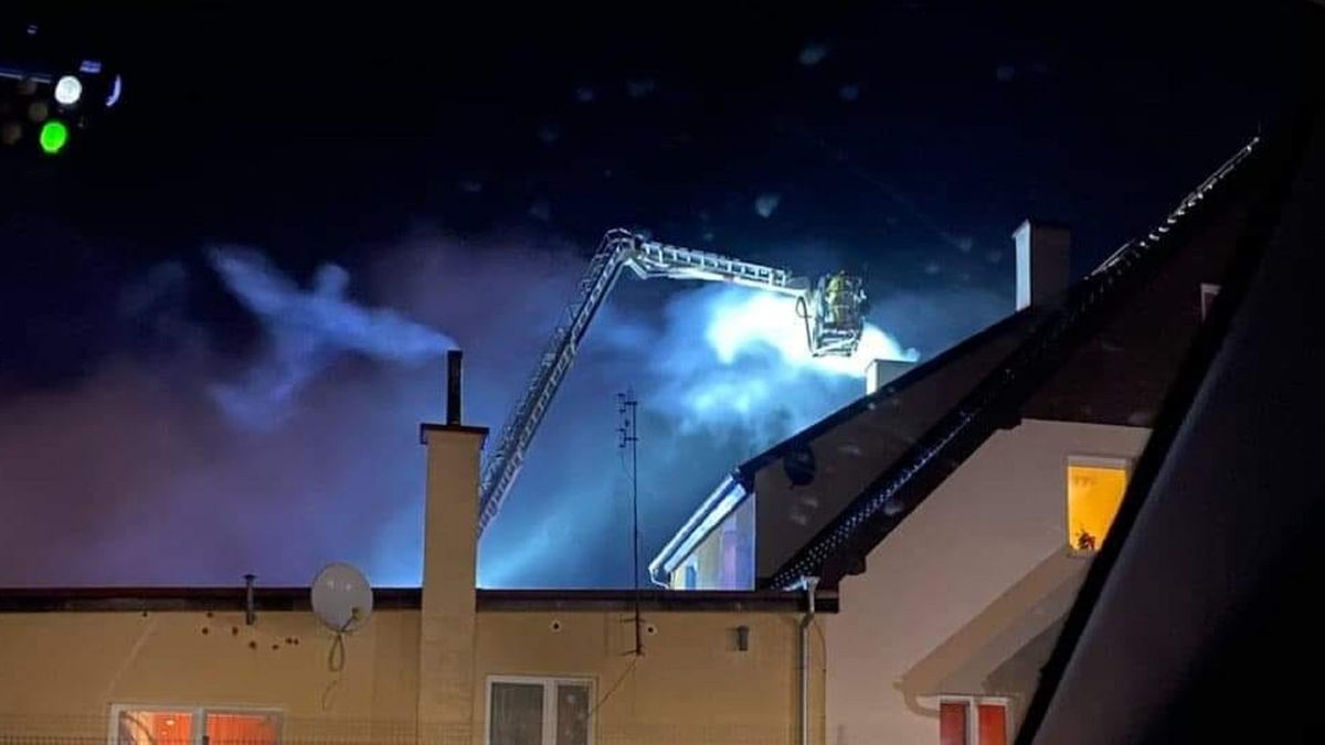 Zdjęcie dnia. Anioł nad strażakami? "Komentarz pozostawiamy wam" 1