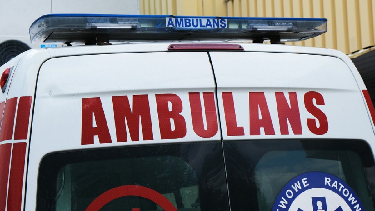 Kobieta jest już pod opieką medyków. 